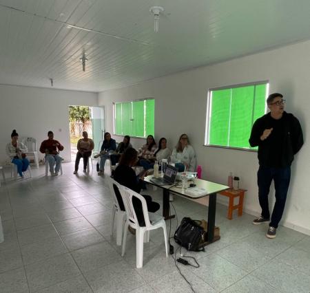 Capacitação fortalece cuidado às gestantes na rede de atenção à saúde